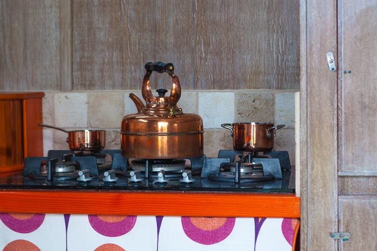 copper-kettle-on-hob